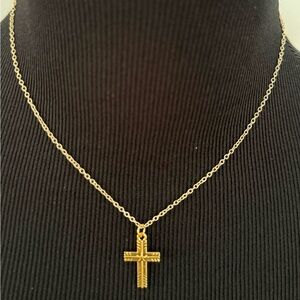 Cross Religious Pendant Necklace - Classic Women's Jewelry - NEW